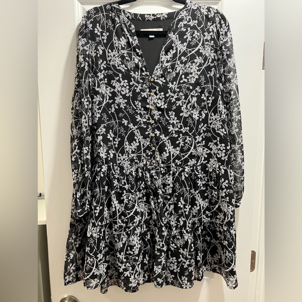 LOFT Black and White Floral Dress